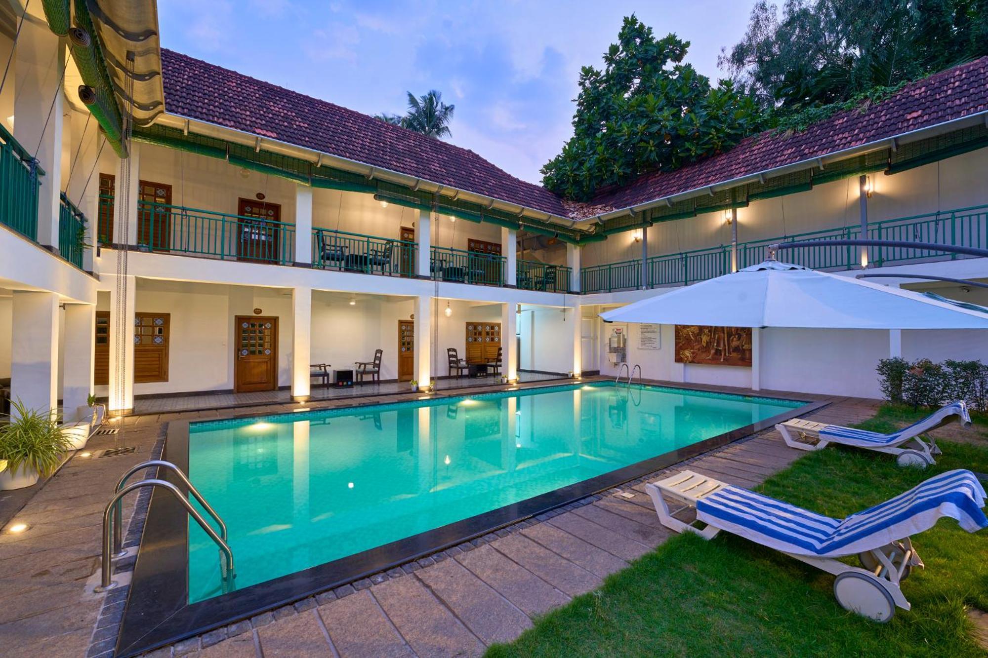 Napier Heritage By Velvet Hotels Kochi Bagian luar foto