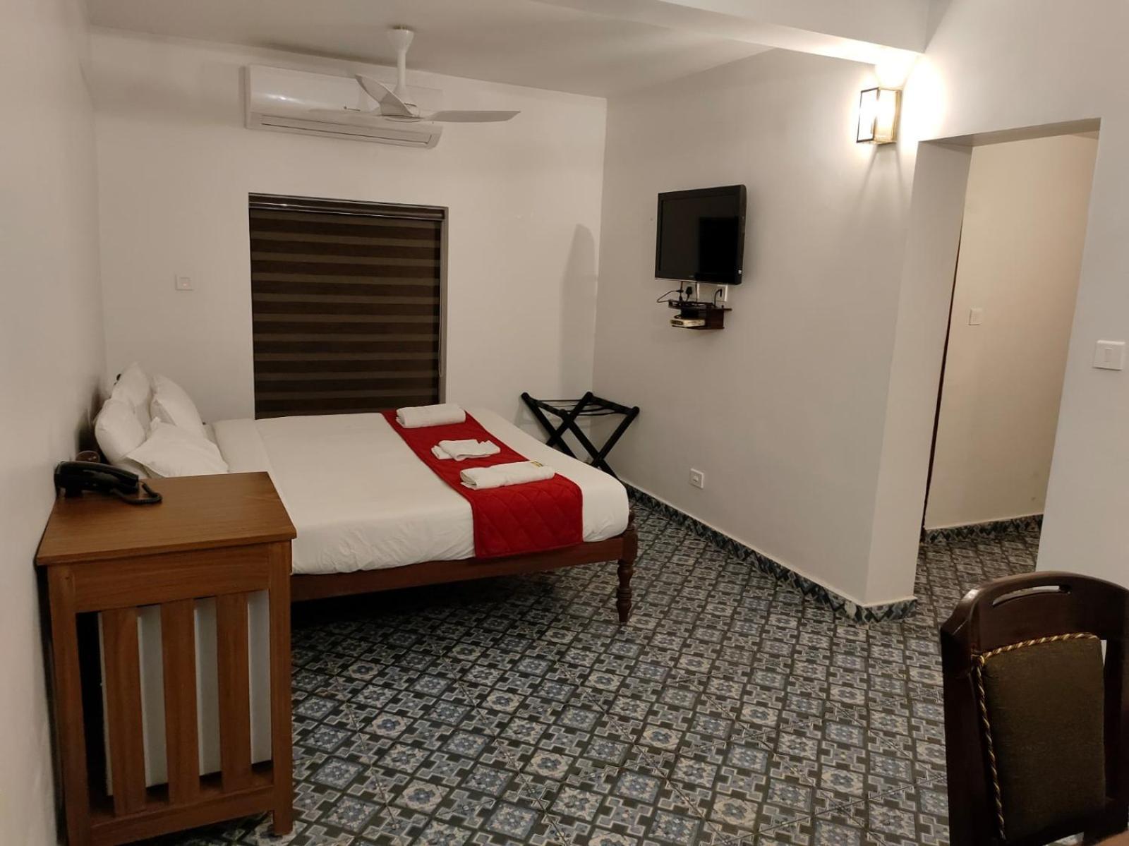 Napier Heritage By Velvet Hotels Kochi Bagian luar foto